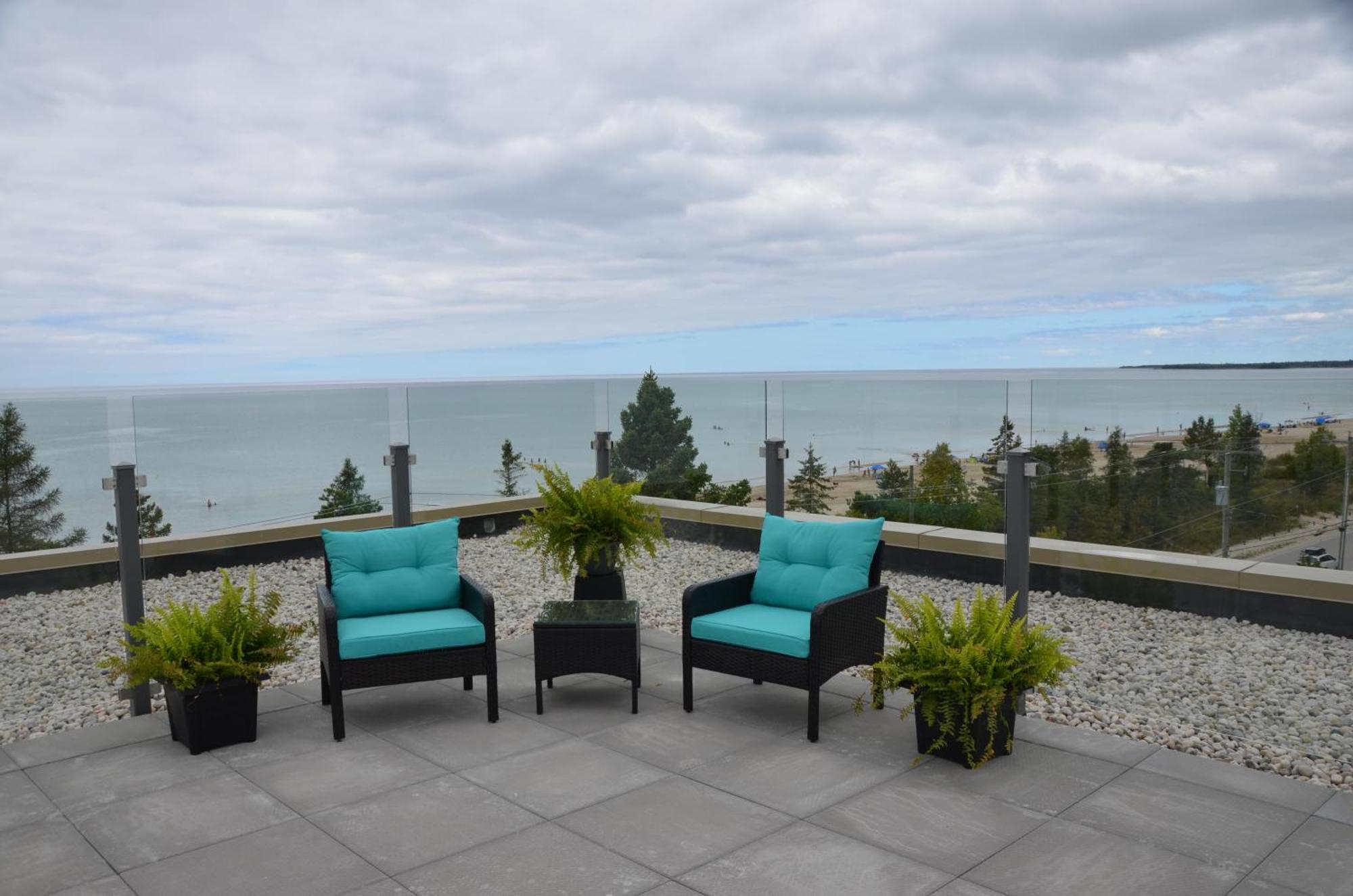 The Sands Hotel Sauble Beach Exterior photo